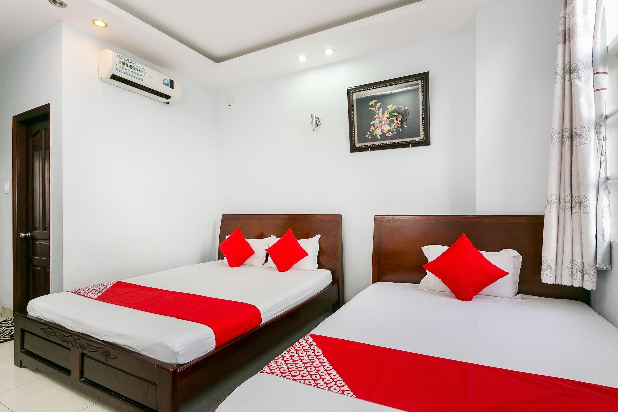 Oyo 130 Tuan Long Hotel Cidade de Ho Chi Minh Exterior foto