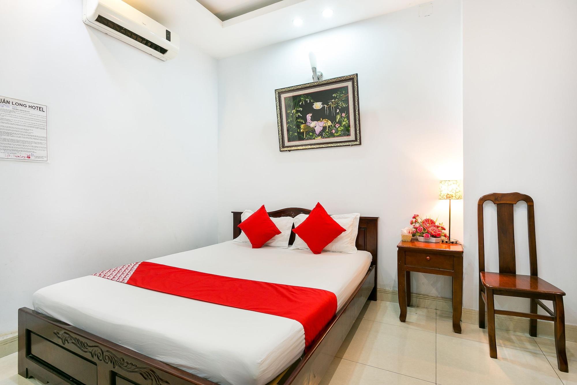 Oyo 130 Tuan Long Hotel Cidade de Ho Chi Minh Exterior foto