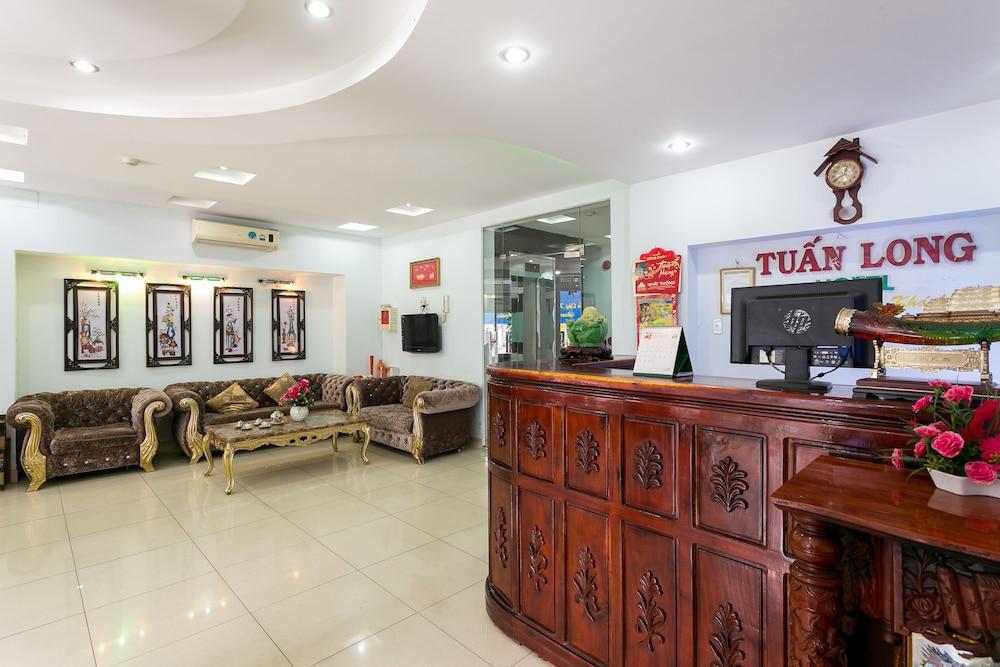 Oyo 130 Tuan Long Hotel Cidade de Ho Chi Minh Exterior foto