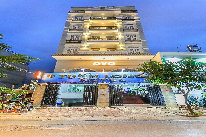 Oyo 130 Tuan Long Hotel Cidade de Ho Chi Minh Exterior foto